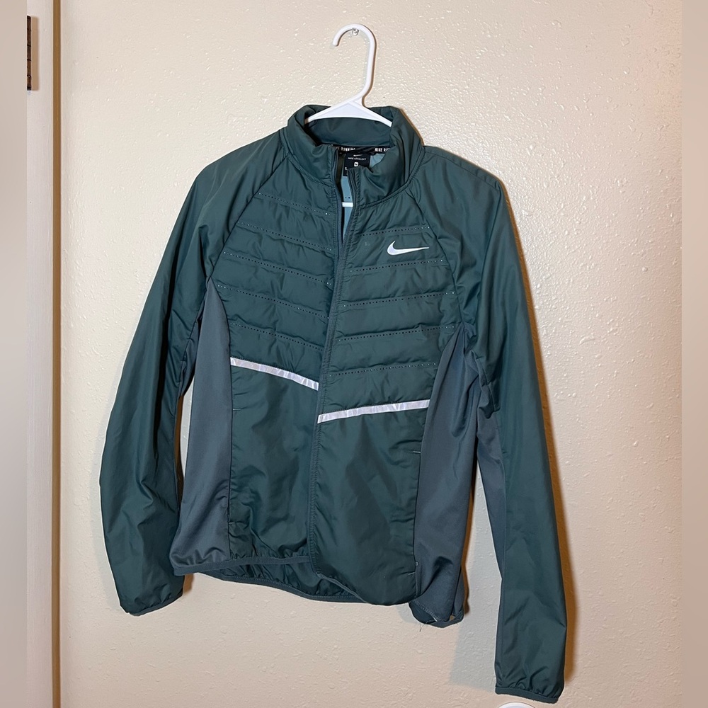 Nike Athletic Jacket💙